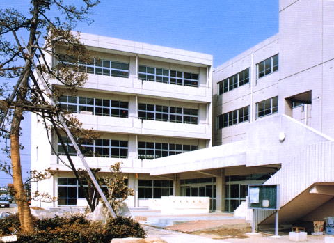 吉川市立中曽根小学校