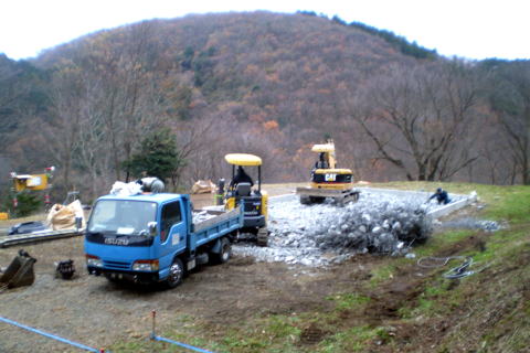 既存建物基礎解体工事